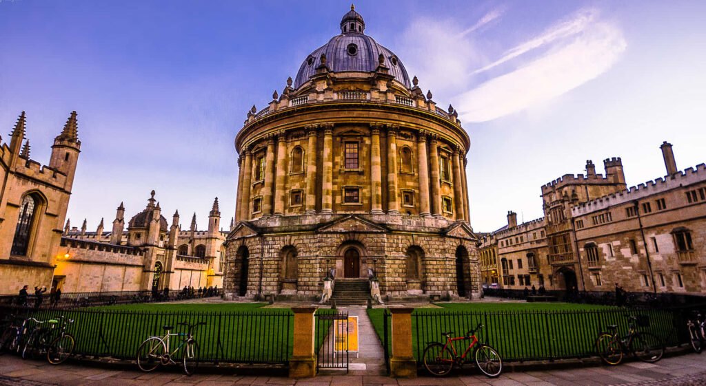 7 Weird but Fascinating UK Universities Facts That’ll Surprise You